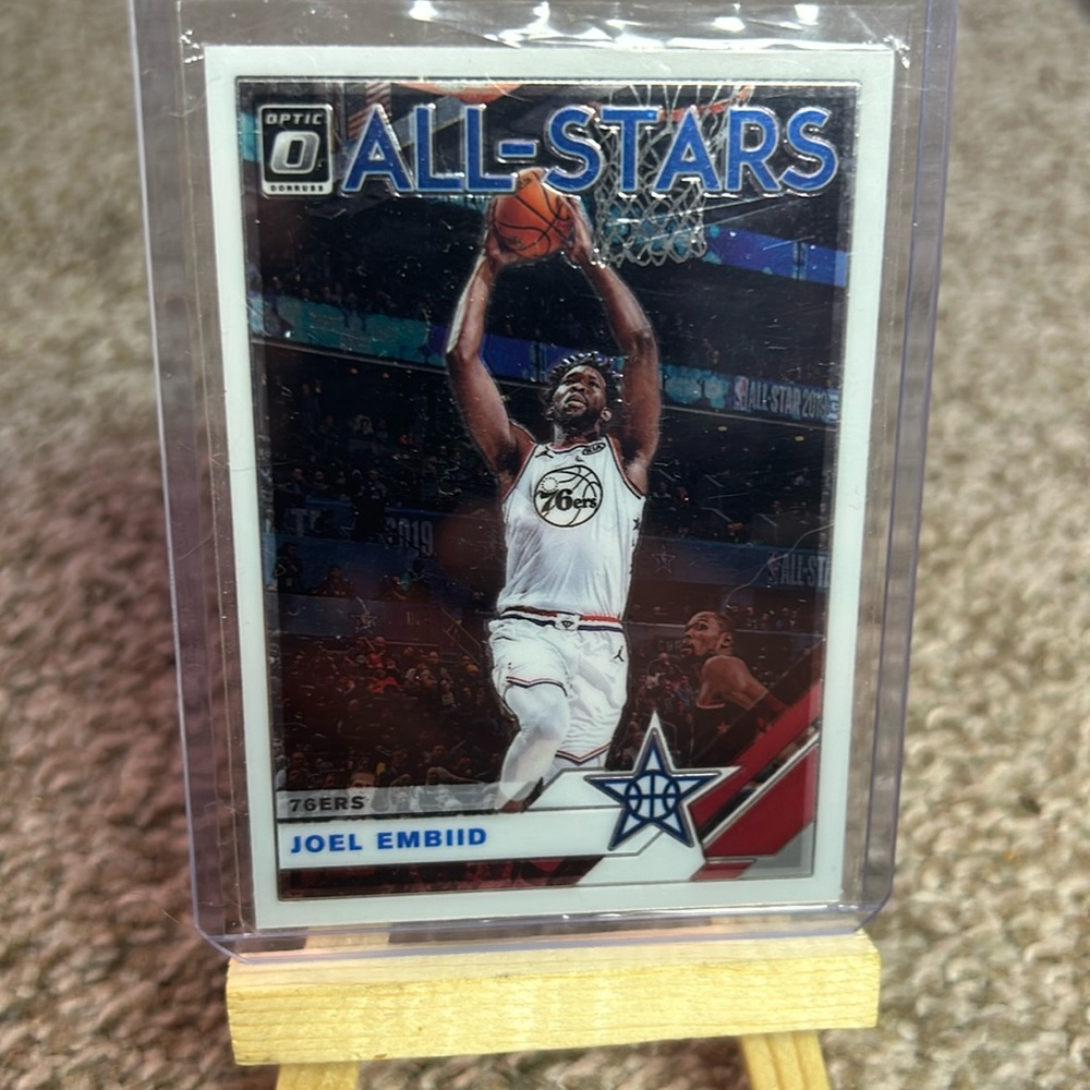 Joel Embiid NBA Panini Optic #3 Philadelphia 76ers